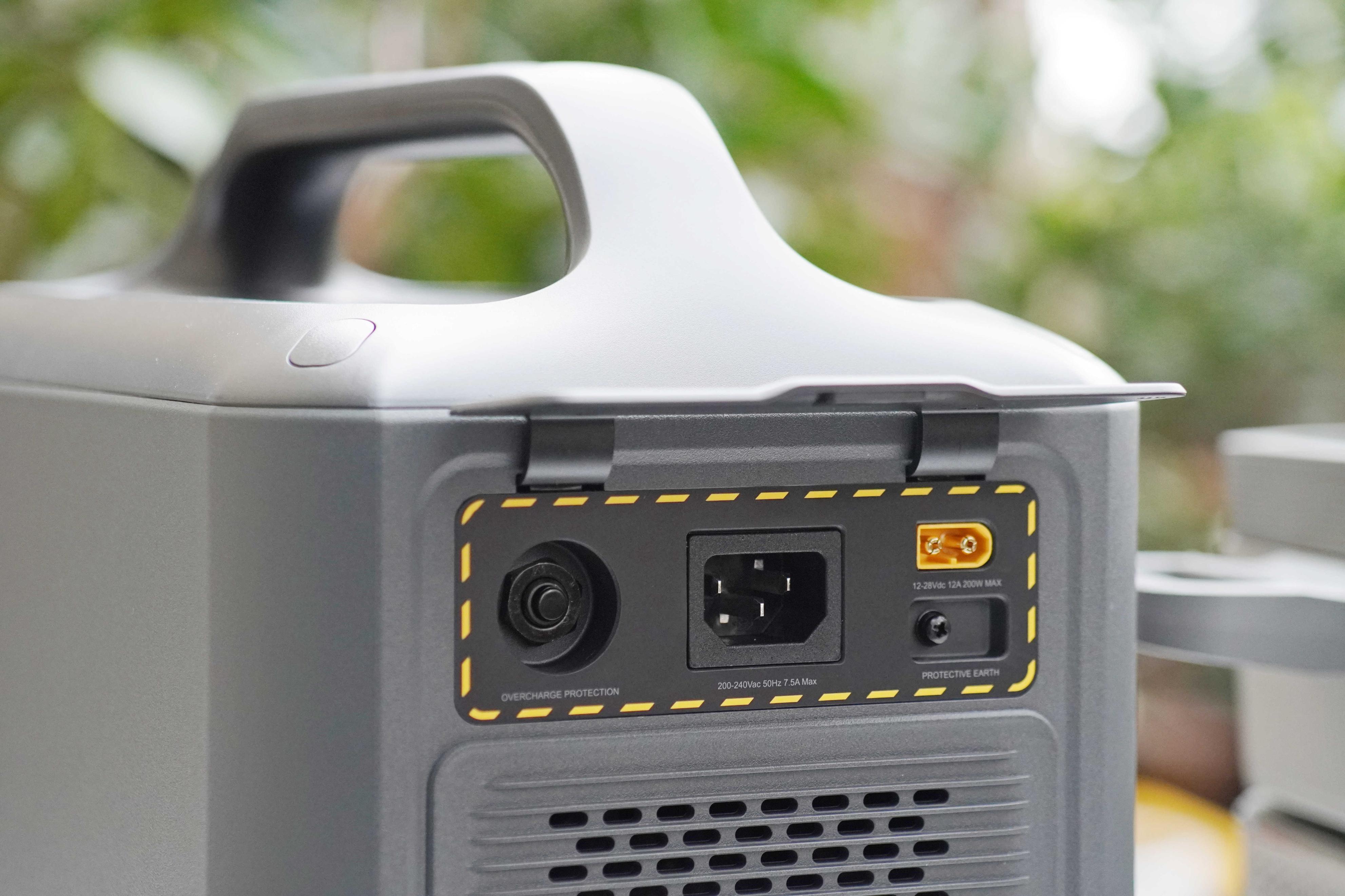 绿联gs600户外电源评测,绿联星辰gs600户外电源600w