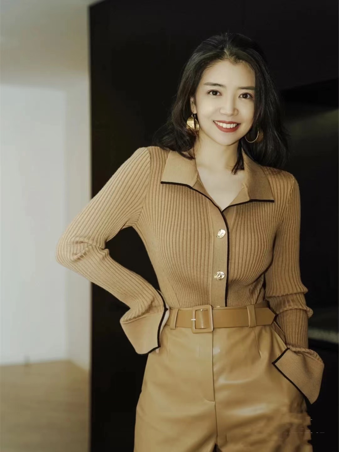 卡其色晒掉色怎么办,卡其色褪色了怎么还原