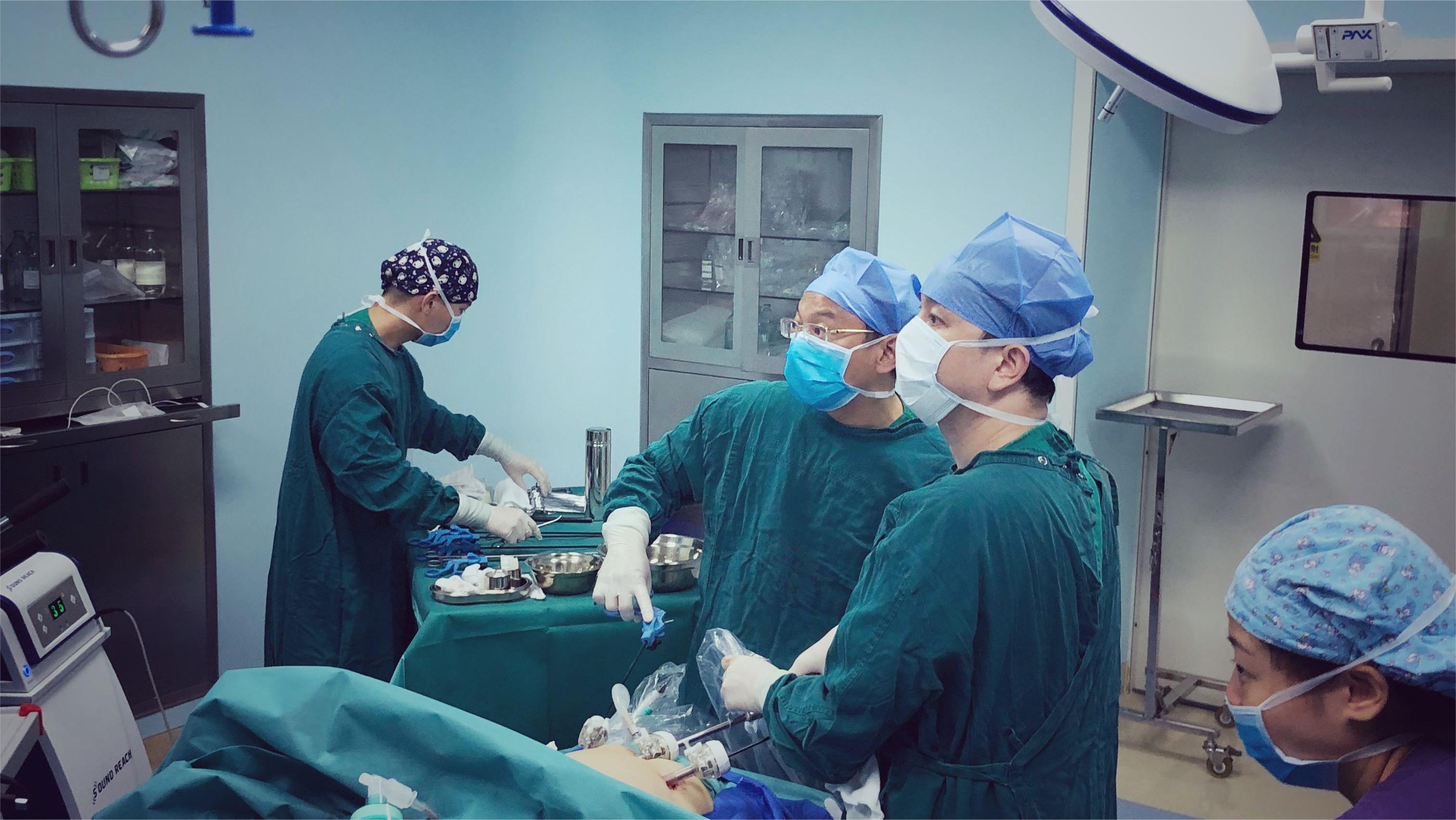 b超检查肾脏结晶怎么办,B超检查肾结晶与小结石怎么区分