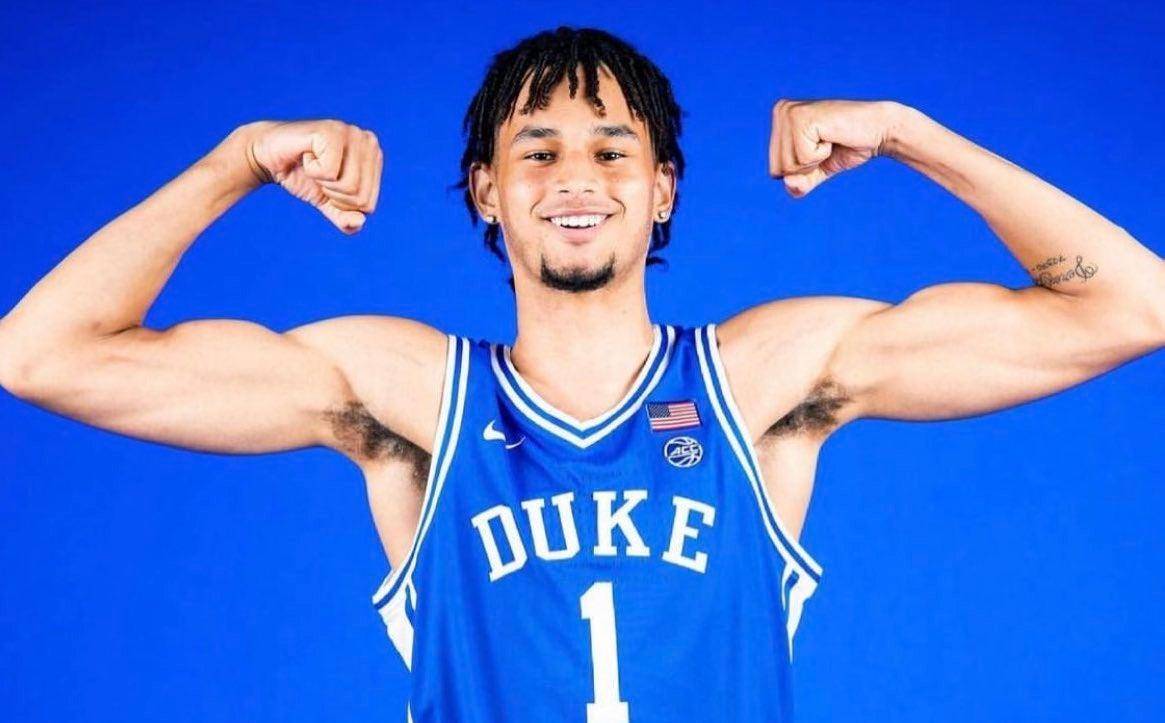 打了38分钟得到21分但只有4次助攻,打了36分钟拿到17分4助攻