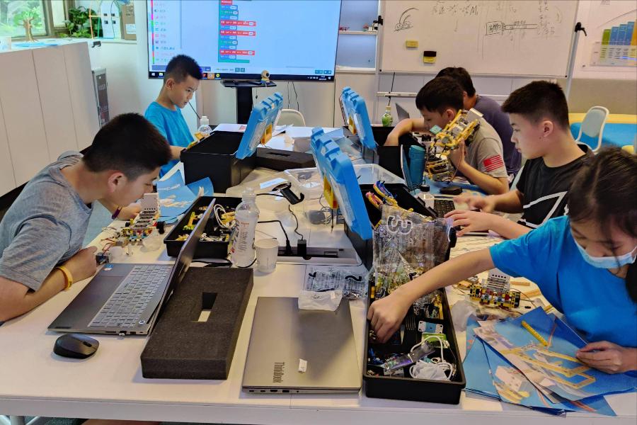 已消失的职业和新兴的职业有哪些,未来有前景的5个职业你了解吗