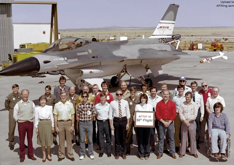 洛克希德f-16战斗机,蝰蛇的秘密f16