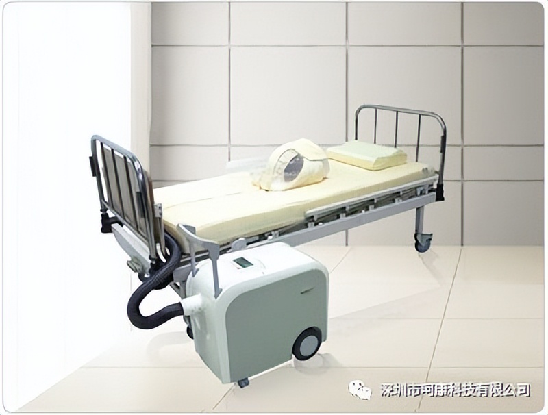 老人在养老院的真实状况,老人进养老院后头顶出现大坑图片