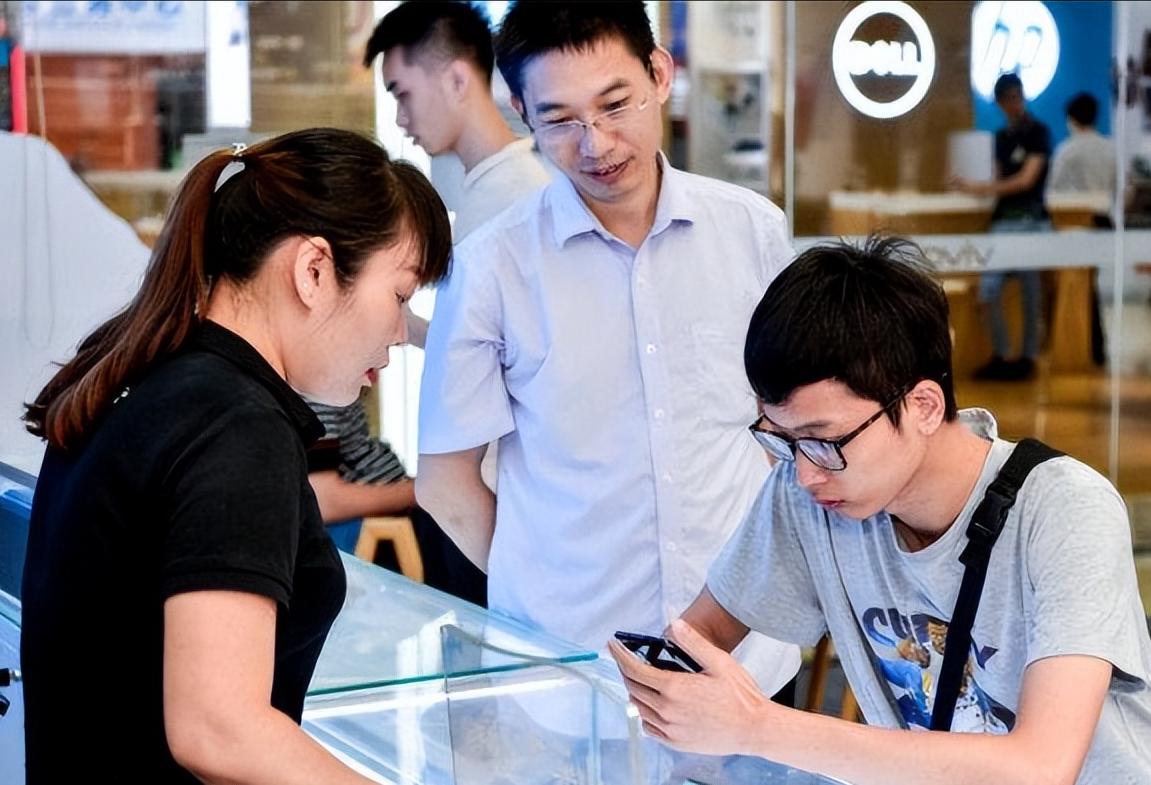 线下买手机注意哪些,线下买手机怎么说不被坑