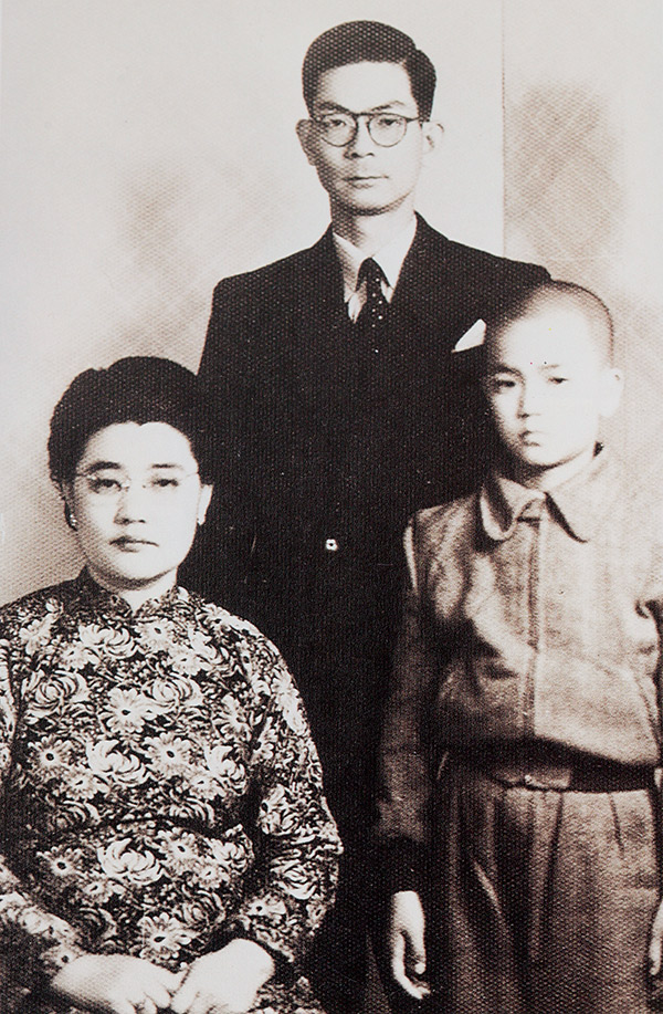 连家三代女性：开疆拓土赵兰坤，接管大权连方瑀，红豆千金蔡依珊