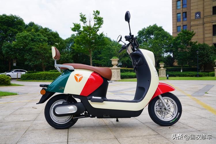 雅迪电动车2023年销量排行榜,电动车排行榜前十名小牛