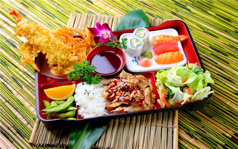 小县城做什么小生意最挣钱,县城几万块钱适合做什么小生意