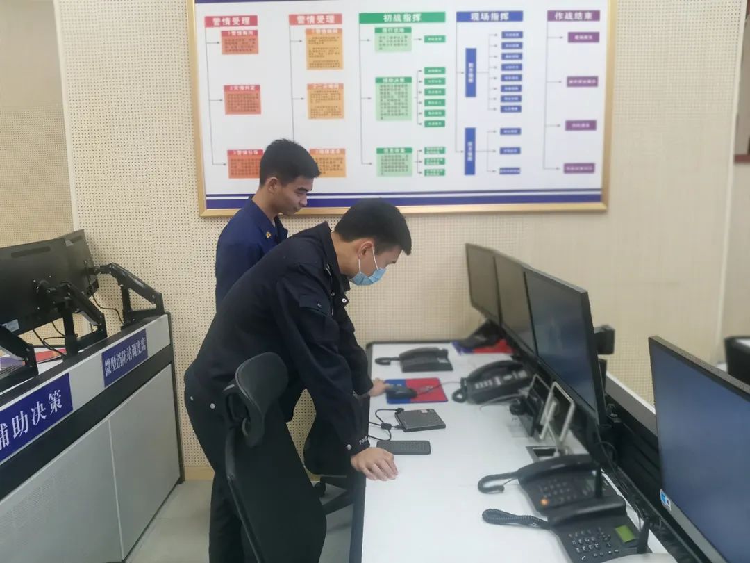 家里煤气没关报假警被罚,男子谎报警情怎么处理