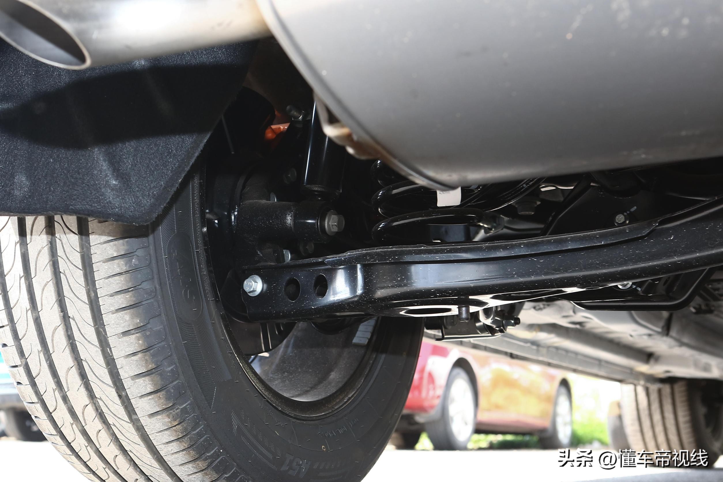 凯翼昆仑300说车,凯翼昆仑300天际版试驾