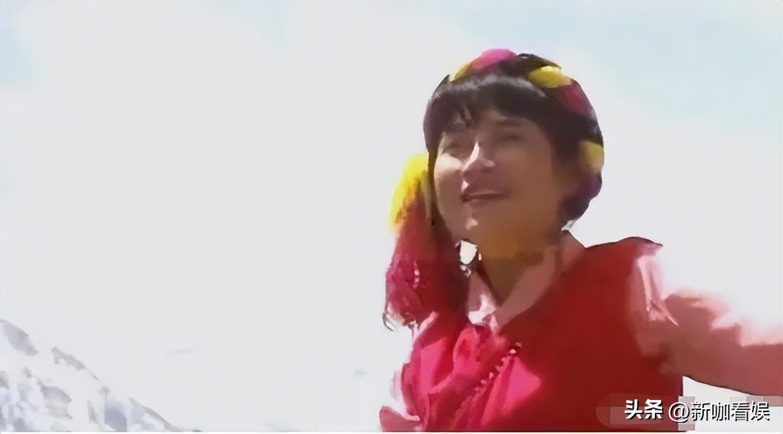 歌手李娜出家后还俗了吗,歌手李娜当年为什么出家