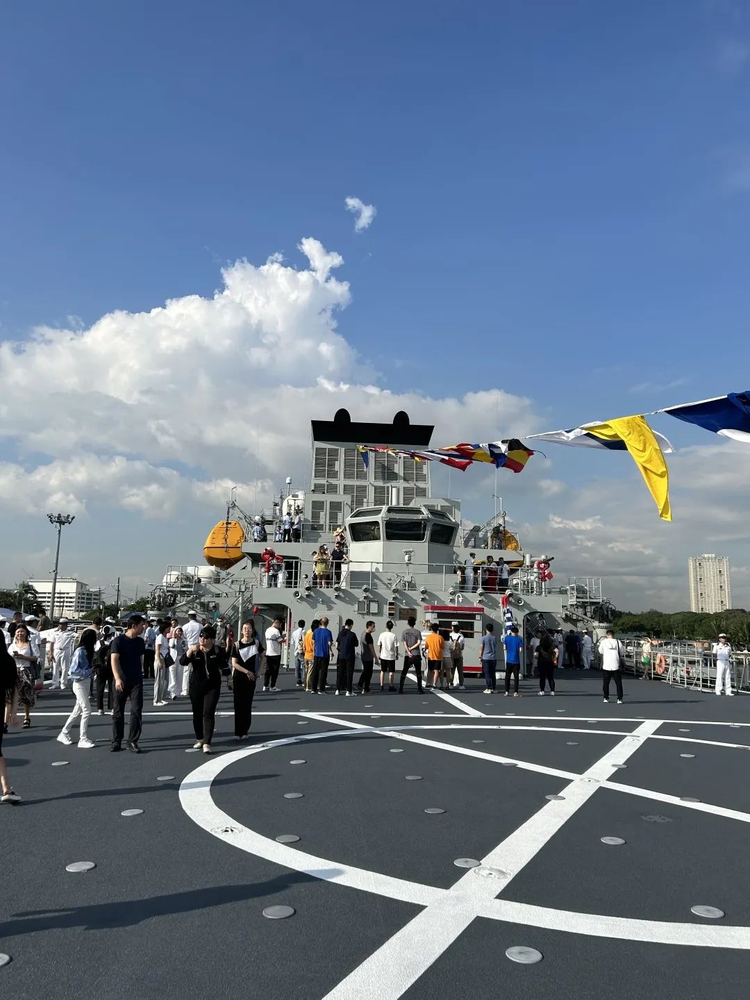 海军戚继光舰访问菲律宾,戚继光舰访问印尼