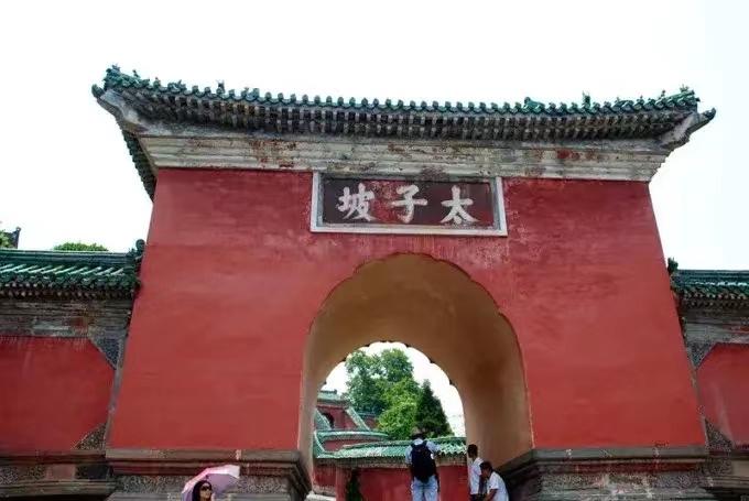 湖北十堰武当山景区怎么免费的,十堰武当山2018年门票多少钱