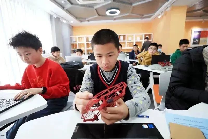 周末的快乐回来啦！徐汇区青少年活动中心线下开学，沉浸式体验