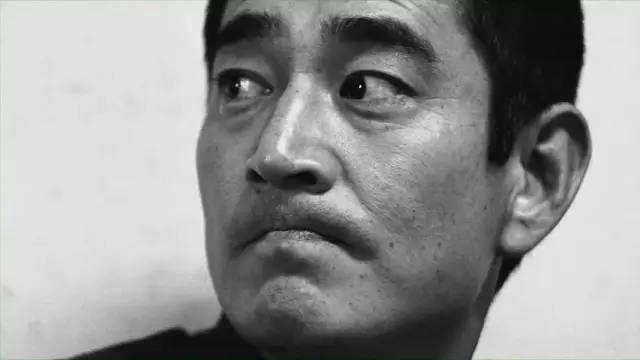 日本演员高仓健逝世,高仓健在日本地位