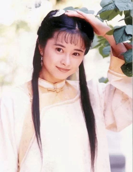 何美钿甜妹,何美钿仪琳西瓜