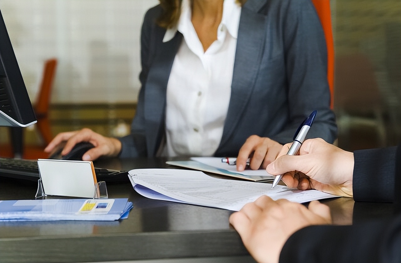 vip银行卡掉了补办还是vip吗,银行卡掉了可以直接去银行补办吗