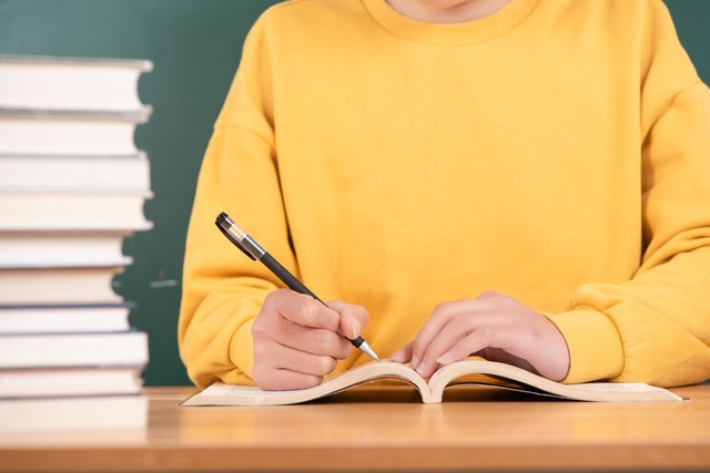 好花不常开好景不常在句子,好花不常在好景不再来