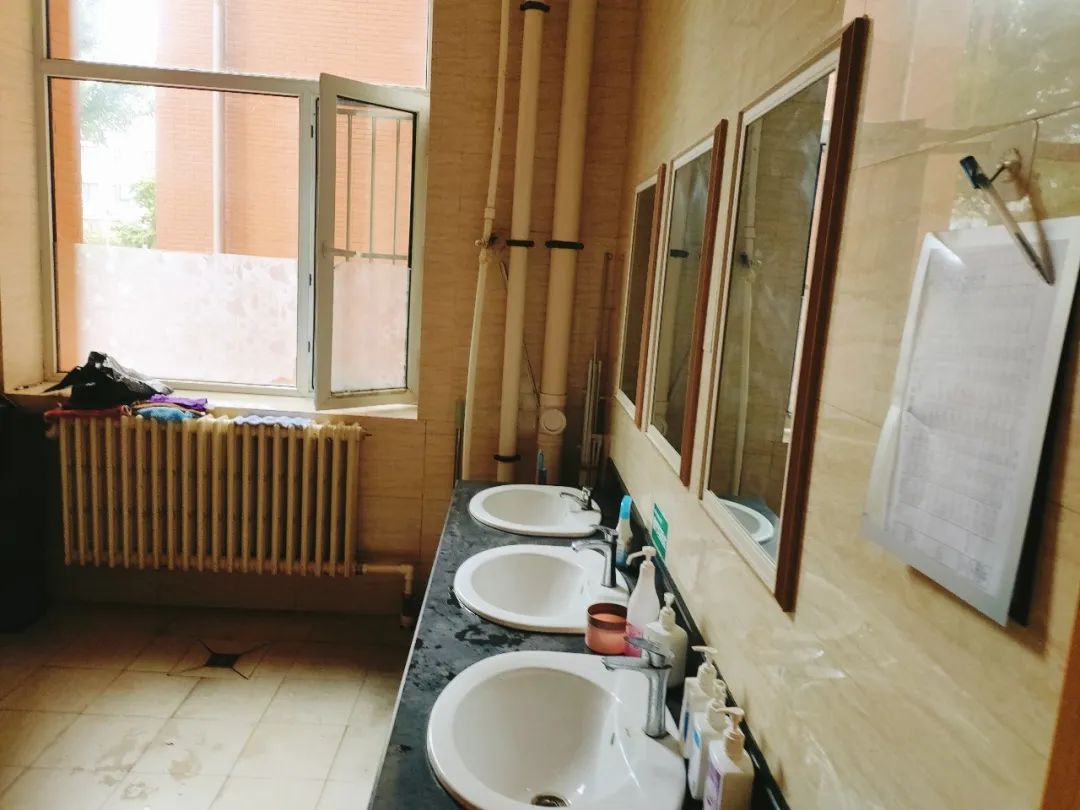 吉林大学各个校区的宿舍条件,新生寝室指南