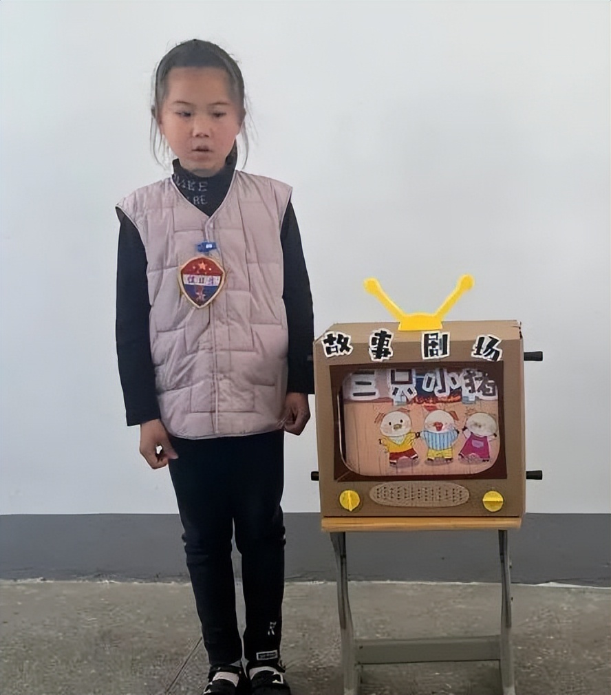 唐县镇第二小学：传递“珍”书香，演绎“真”故事