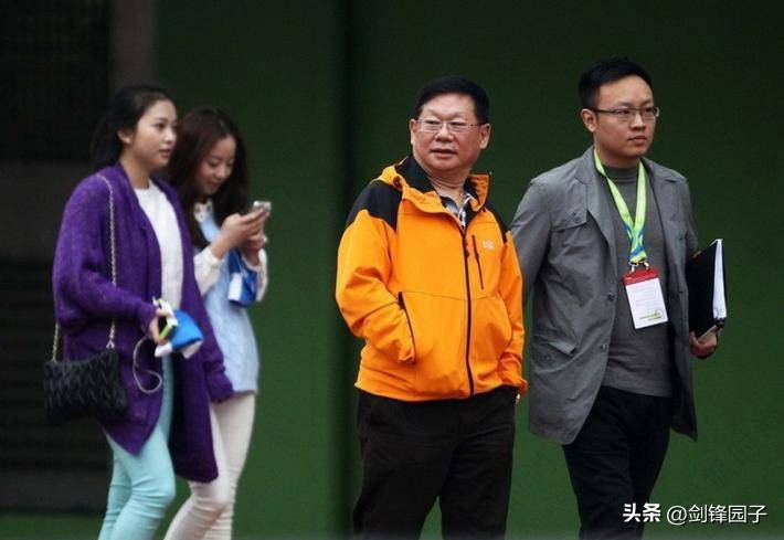 中国足协反腐与足球发展,足协新政能让中国足球触底反弹吗