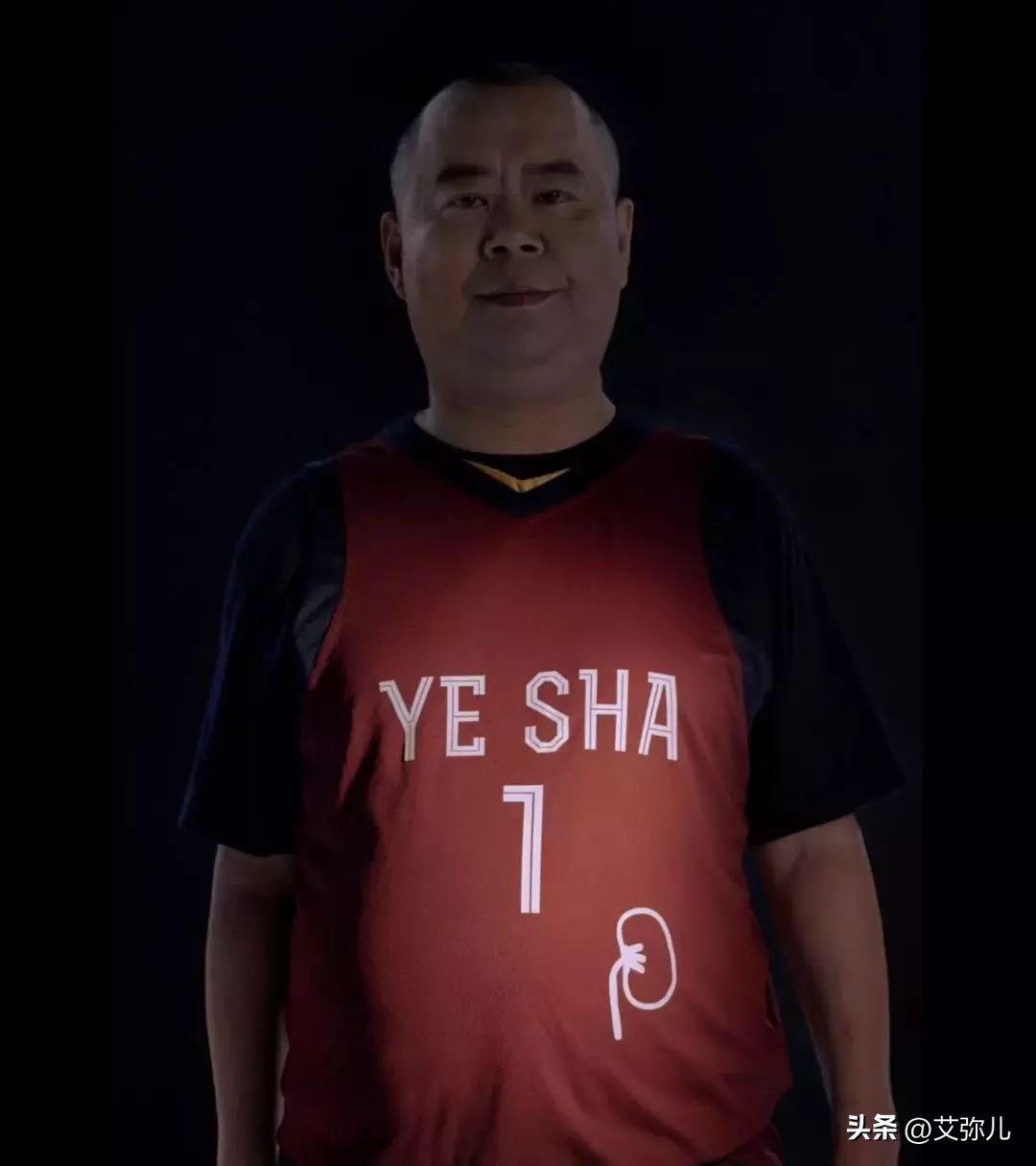 16岁少年救7岁男孩,篮球少年救人