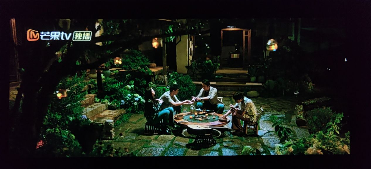 投影仪开箱测评500元以下,投影仪开箱100元