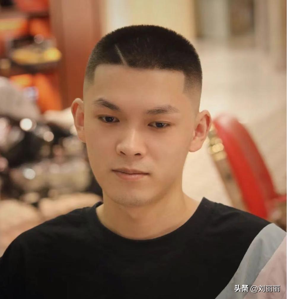 男士发型锅盖头式圆寸头,男士短发发型圆寸飞机头教程