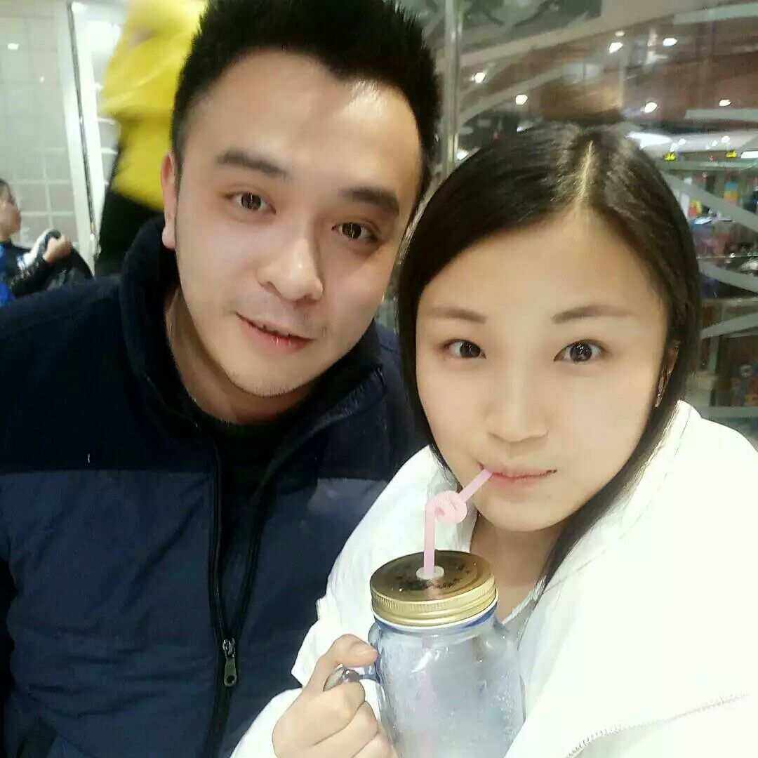 18岁“厂仔们”：月薪3000求帅不求命，娱乐生活懂撩妹找小姐？