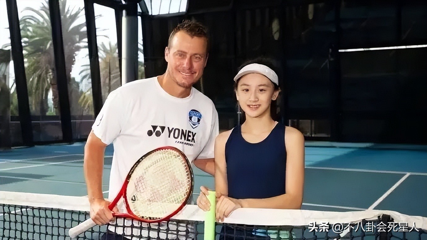 考入哈佛、进入国家队、14岁拍戏获奖,这12位明星子女真出色