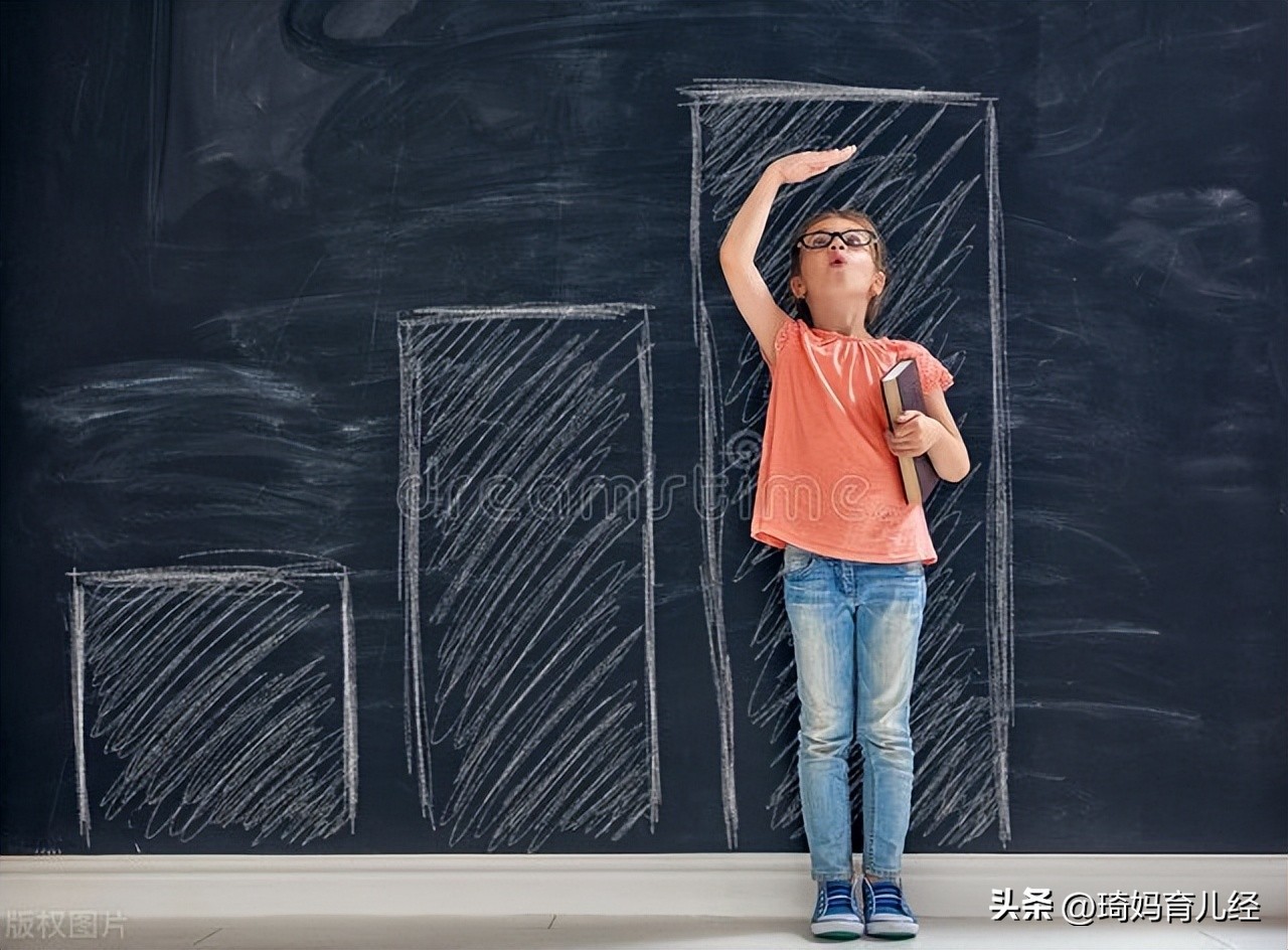 孩子睡几个小时有利于长高,平时生活中吃什么有助于长高