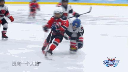 易烊千玺训练视频,易烊千玺第一个舞台solo教学