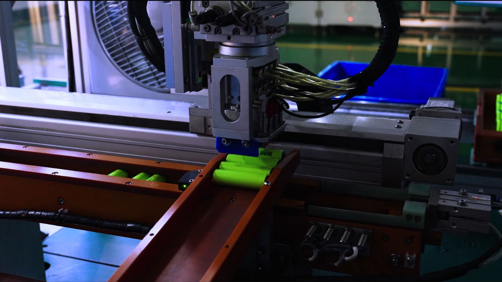 欧福蛋业和天宏,电动车华诺锂电跟三元锂电哪个好