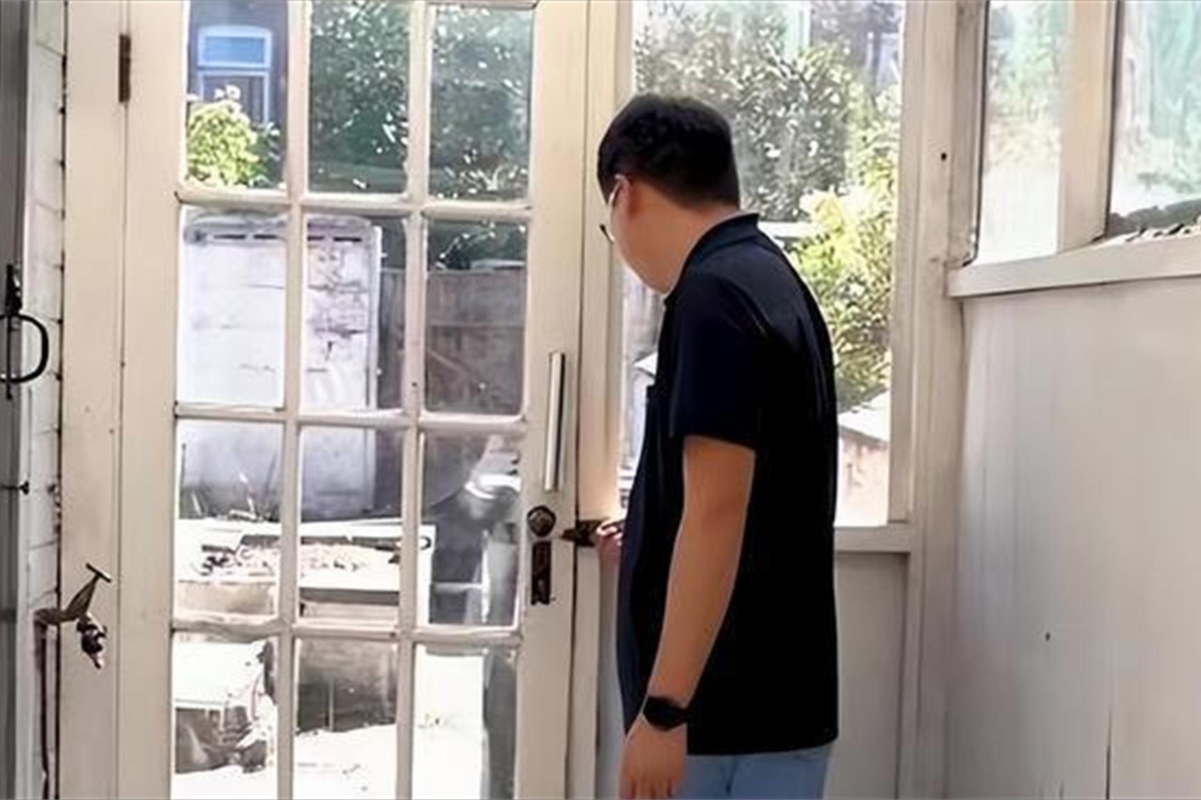 夫妻二人放弃月薪9000元,中国夫妇放弃7万收入移租英国