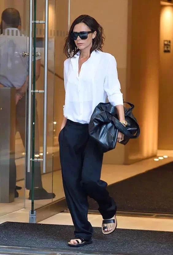 姐妹们蓝色衬衫怎么搭,姐妹装时尚衬衫