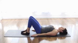 马丽生完孩子之后的状态,马丽生完孩子头发卷