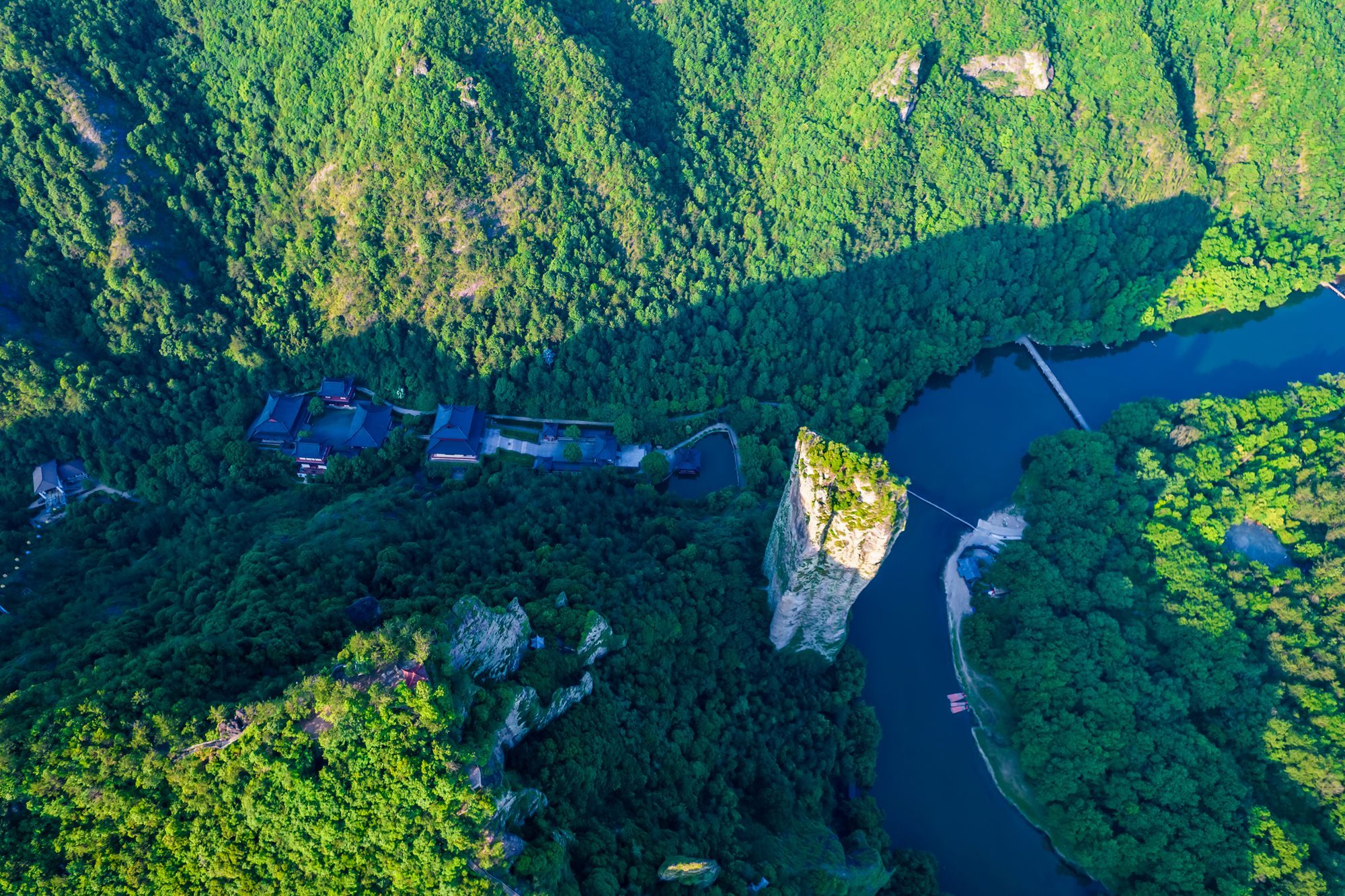 丽水仙都风景名胜区旅游路线,丽水仙都风景区晚上
