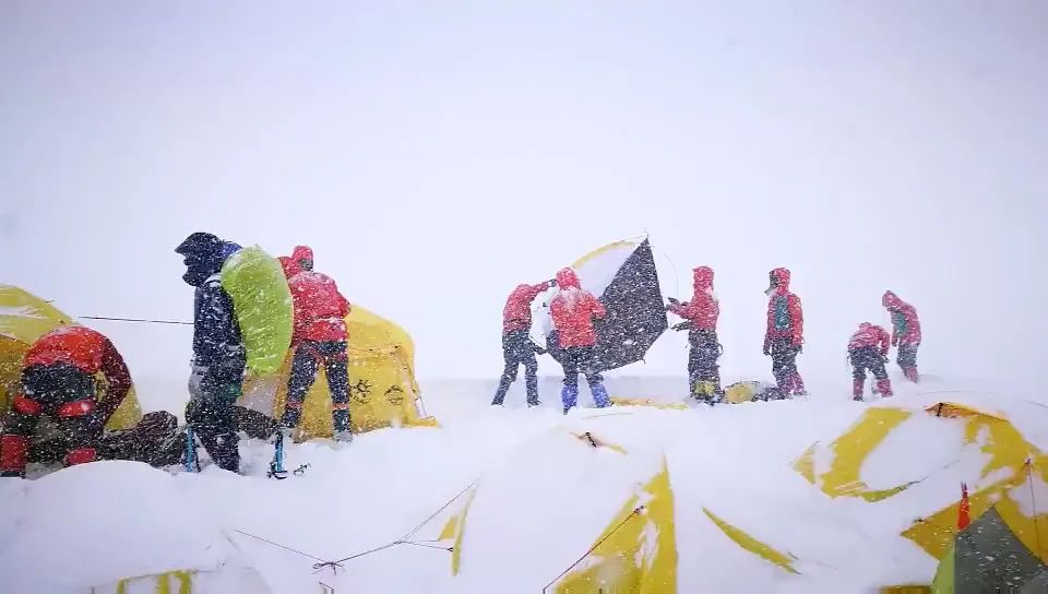 我，彩铃业务创业11年，从户外小白到征服6座雪山第43位访谈者