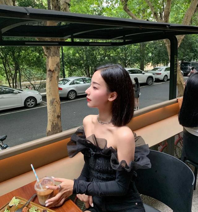 蛋卷头短发适合什么发型,2020圆脸蛋卷头发型中短发