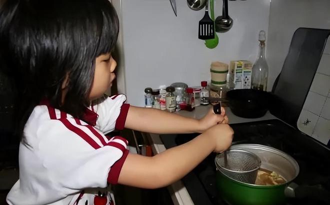 奥利奥事件后续,一包奥利奥爆出多少巨婴