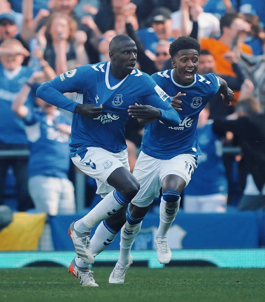 数说足球曼联利物浦谁是英超之王,英超第37轮埃弗顿