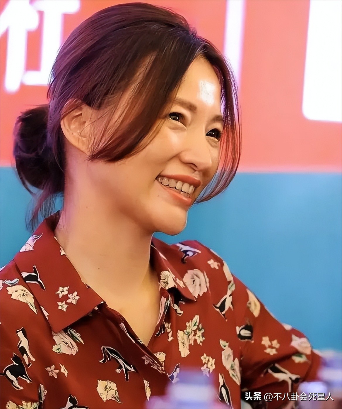 宋轶眼袋,万茜宋轶