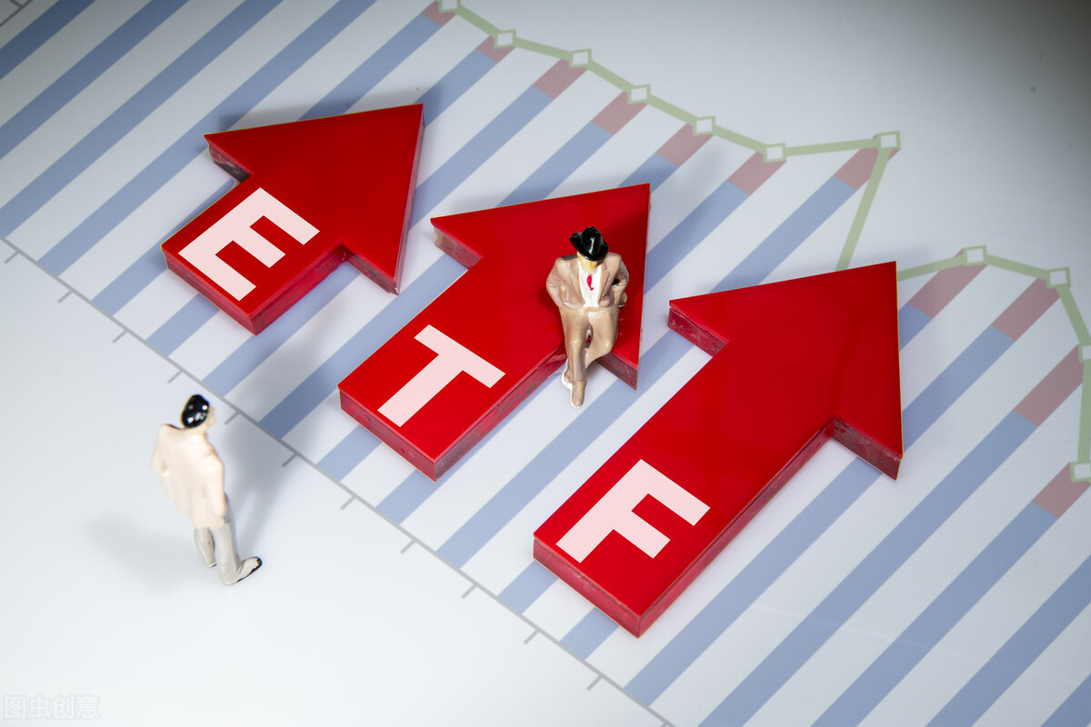 我是学生*党**，想每个月拿500买基金，支付宝里的基金可靠么？