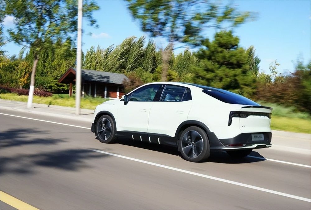 爱驰为什么要进海外市场,爱驰品牌