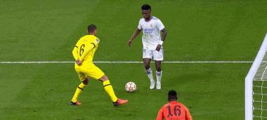 用足球诠释人生,欧冠皇马5-2逆转利物浦两回合