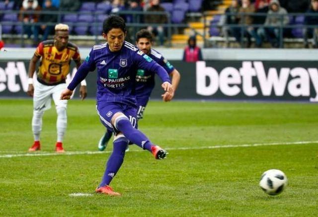 姣旂敳鑱旇禌闃熶紞,姣旂敳鐣欐磱浜氭床鐞冨憳