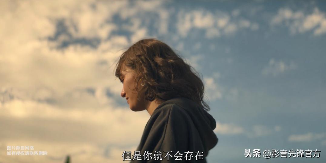 与老爸亲热，跟老妈的暧昧对象不可描述，这剧的高能点爆棚