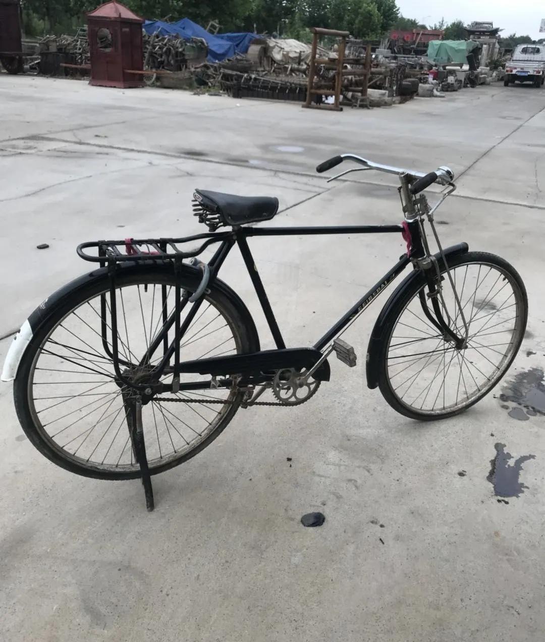 七十年代“凤凰牌”自行车，160元一辆，放现在相当于多少钱?