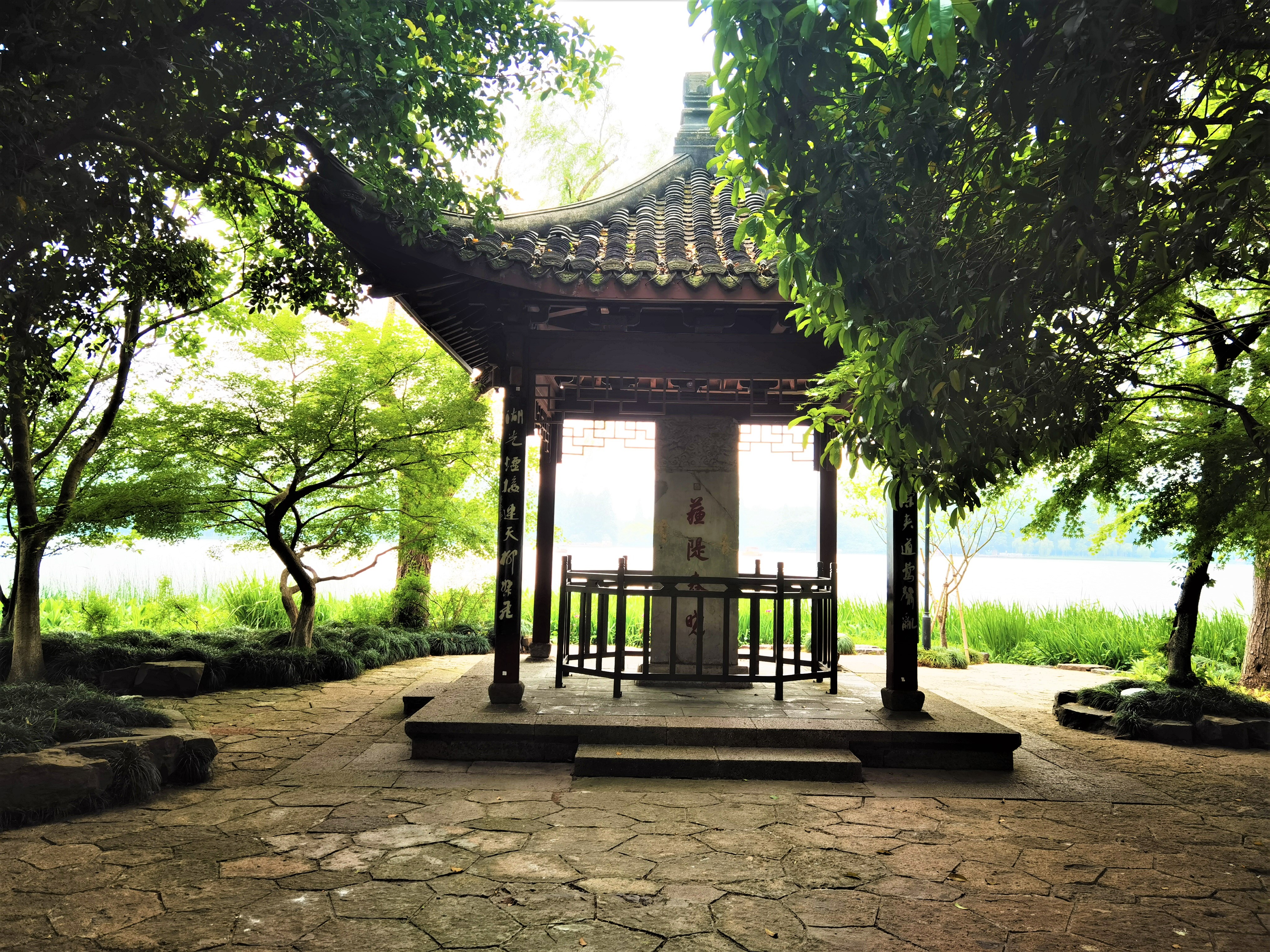 西湖十景苏堤春晓在哪里,西湖十景苏堤春晓的讲解