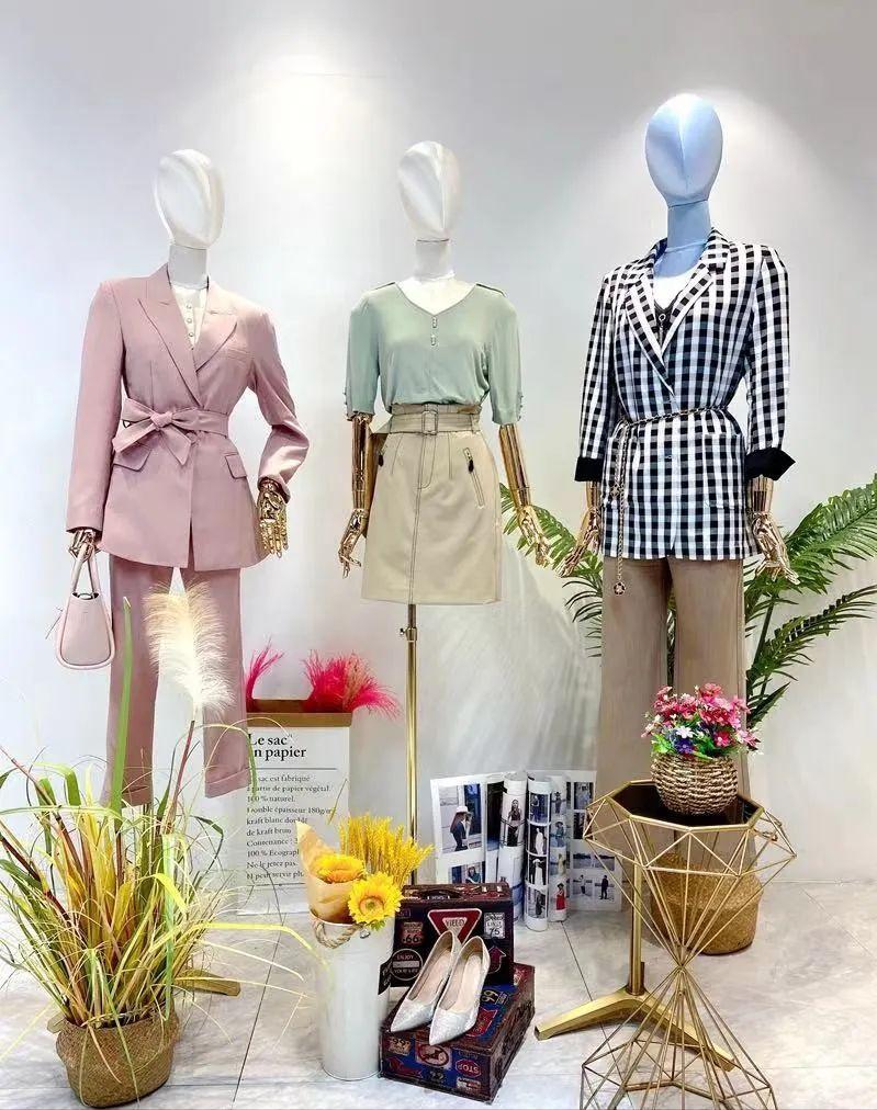 诗篇风衣女,诗篇品牌折扣女装直播