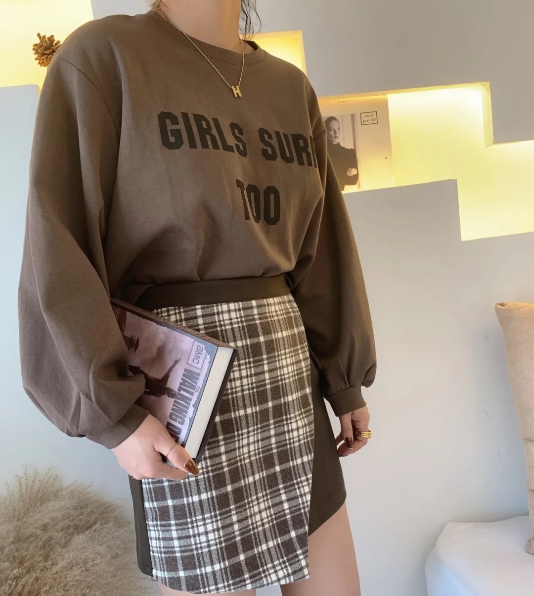 时尚大气好看的女装品牌,2022高档品质新款时尚气质女装